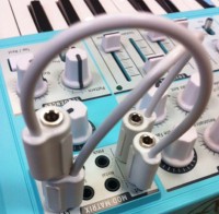 ARTURIA MICROBRUTE SE WHITE