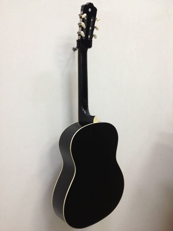 CATALUNA 4/4 CZARNA GITARA KLASYCZNA