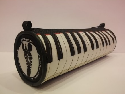 ZEBRA MUSIC PIÓRNIK Z KLAWIATURĄ FORTEPIANU P01