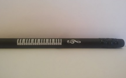 ZEBRA MUSIC CZARNY MUZYCZNY OŁÓWEK Z KLAWIATURĄ FORTEPIANU