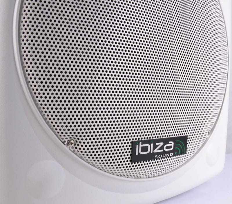 IBIZA PORT 15 UHF BT WH + BAG