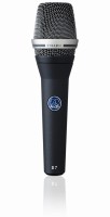 AKG D-7