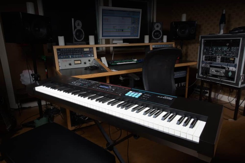 ROLAND JUNO-DS88