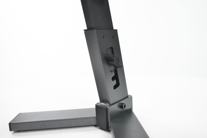 ATHLETIC L-3 STATYW POD LAPTOP