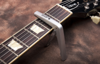 JOYO JCP-01 SILVER KAPODASTER DO GITARY AKUSTYCZNEJ