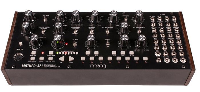 MOOG MOTHER 32