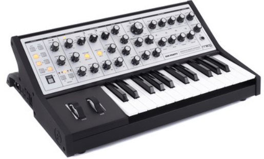 MOOG SUB PHATTY