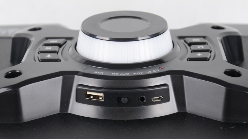 PARTY LIGHT SOUND PARTY-SOUNDBOX BOOMBOX