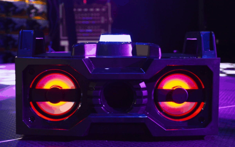 PARTY LIGHT SOUND PARTY-SOUNDBOX BOOMBOX