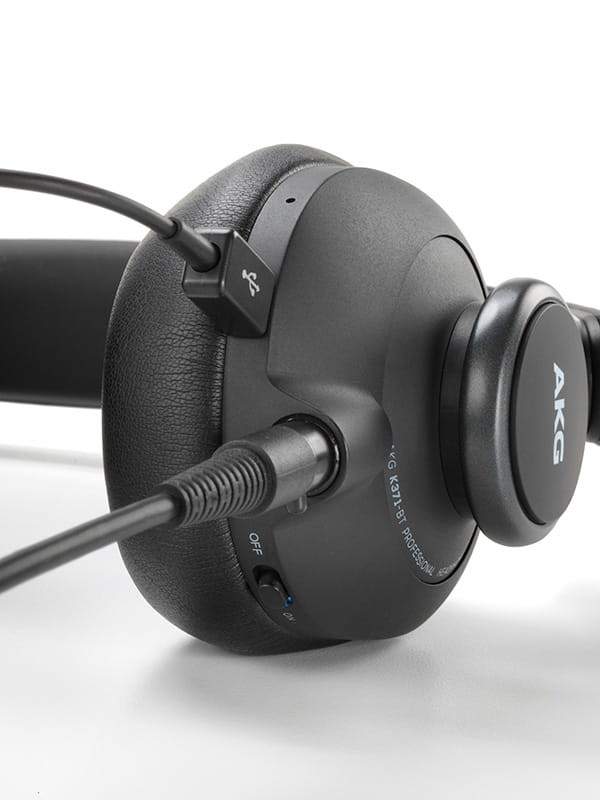 AKG K-371-BT