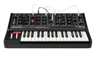MOOG GRANDMOTHER DARK