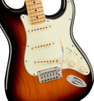 FENDER PLAYER PLUS STRATOCASTER MN 3TSB 014-7312-300
