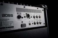 BOSS KATANA 210 BASS