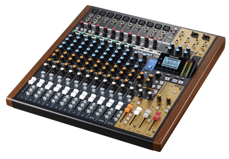 TASCAM MODEL 16 MIKSER REJESTRATOR USB