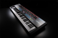 ROLAND JUNO-X