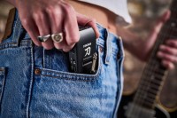 BOSS KATANA:GO GITAROWY WZMACNIACZ SŁUCHAWKOWY PLUGAMP