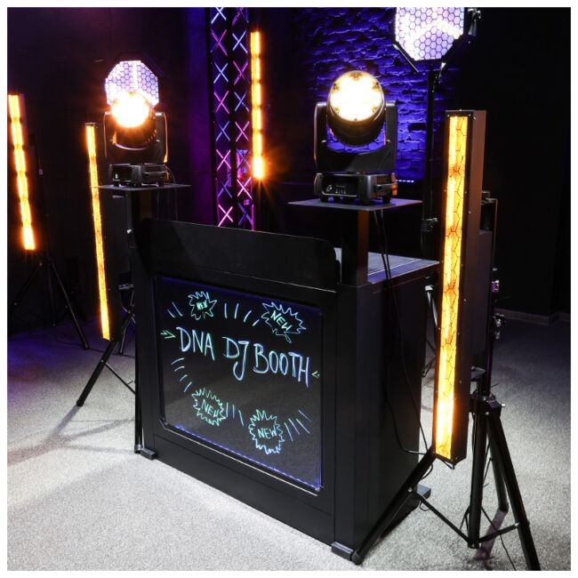 DNA DJ BOOTH BK CZARNY STÓŁ STANOWISKO DJ PODŚWIETLANA TABLICA LED RGB DŁUGOPISY POKROWIEC