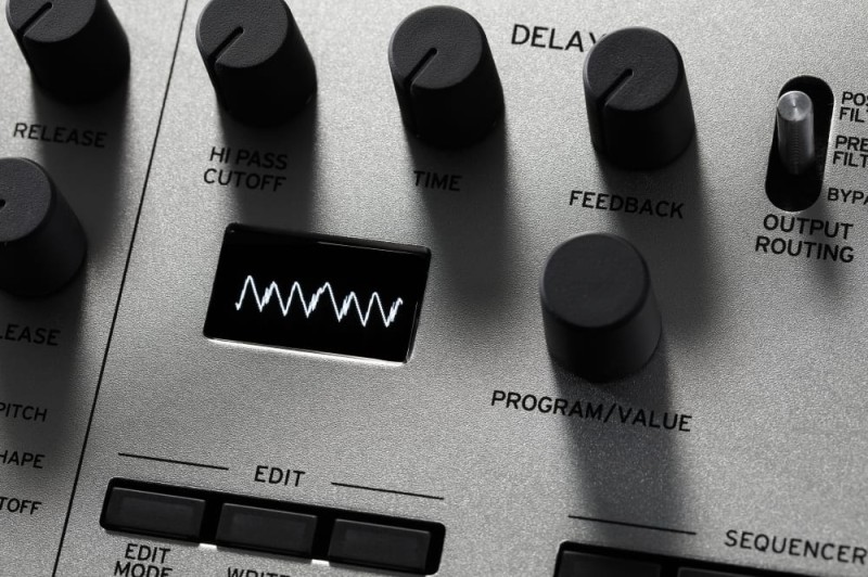 KORG MINILOGUE