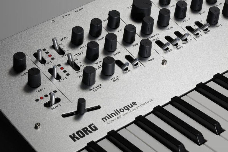 KORG MINILOGUE