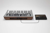 KORG MINILOGUE