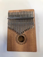 EVER PLAY EK-17N KALIMBA Z FUTERAŁEM