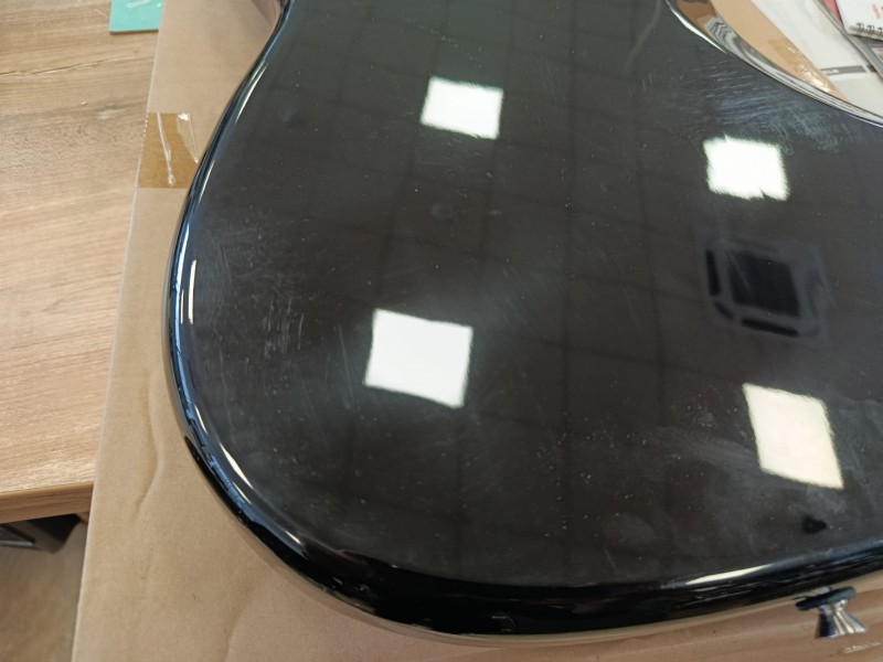 ARROW SESSION BASS 4 ABYSS BLACK ROSEWOOD/BLACK B-STOCK