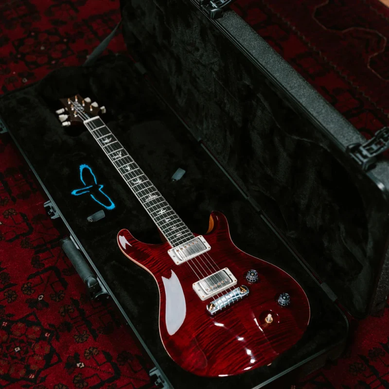 PRS Multi-Fit Hard Shell Case D1 - futerał na gitarę elektryczną