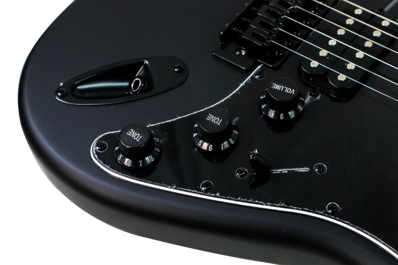 Gitara elektryczna Kazuki BKZ-NST-BK