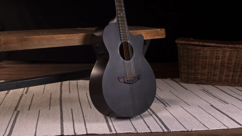 Faith Naked Venus Cutaway Electro Black Stain FKVBK - gitara elektroakustyczna