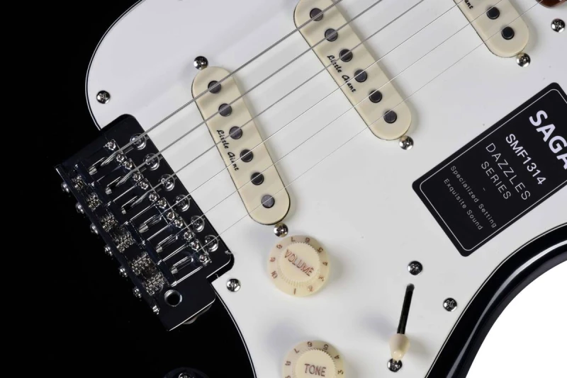 Gitara elektryczna SAGA SMF1314 RD (SSS)
