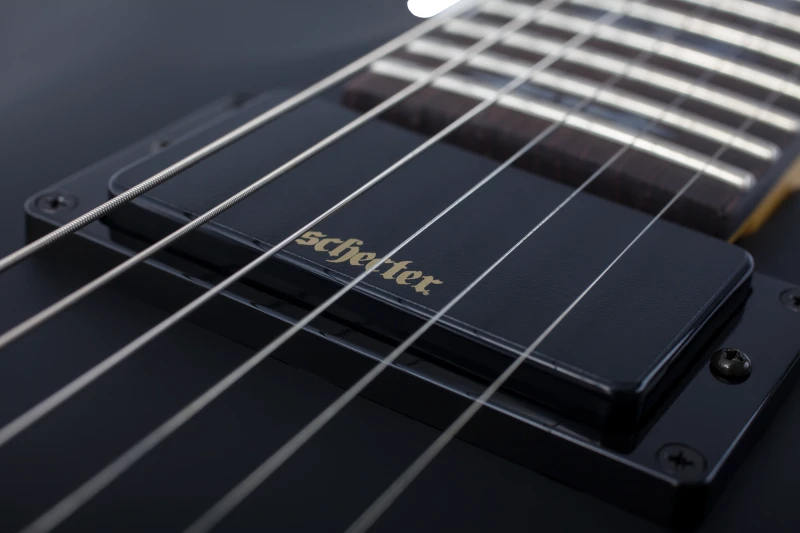 SCHECTER DEMON 6 AGED BLACK SATIN CZARNA GITARA ELEKTRYCZNA