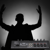 DNA MIX-EFF 6 ANALOGOWY MISKER DZWIĘKU 6 KANAŁÓW USB MP3 BLUETOOTH PHANTOM +48V DSP EQ EFEKTY