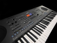 YAMAHA PSR-SX620
