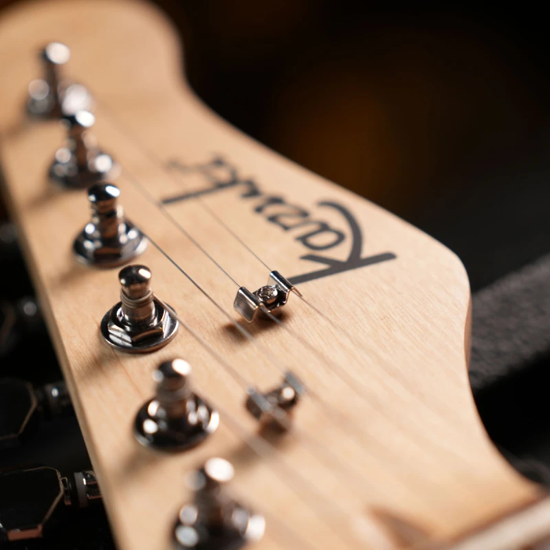 Gitara elektryczna ze wzmacniaczem Kazuki BKZ-SM101ST-CGA