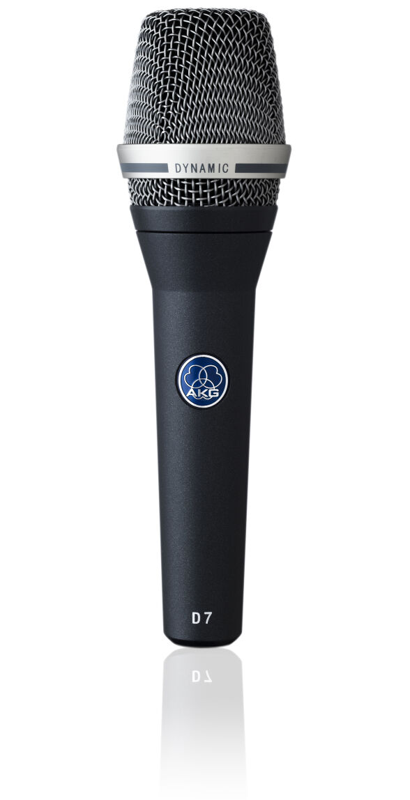 AKG D-7