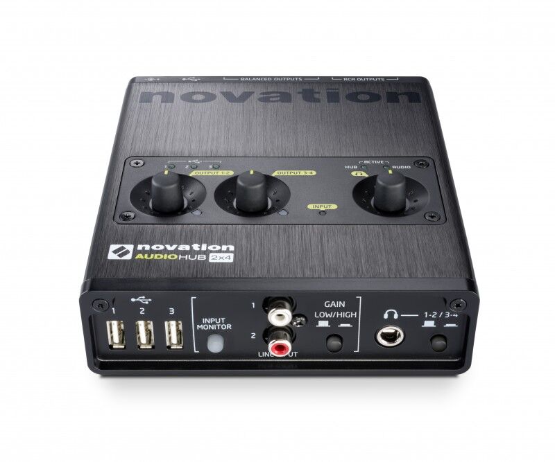 NOVATION AUDIOHUB 2X4