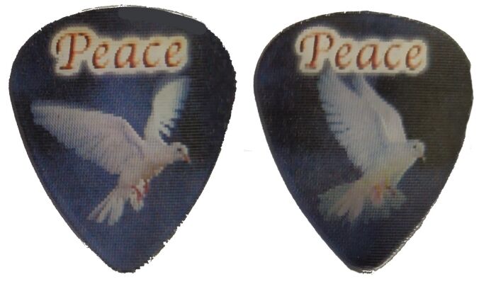 MONSTER GUITAR PICK 3D PEACE