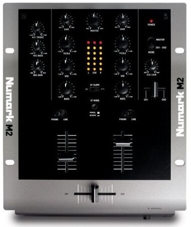 NUMARK M2