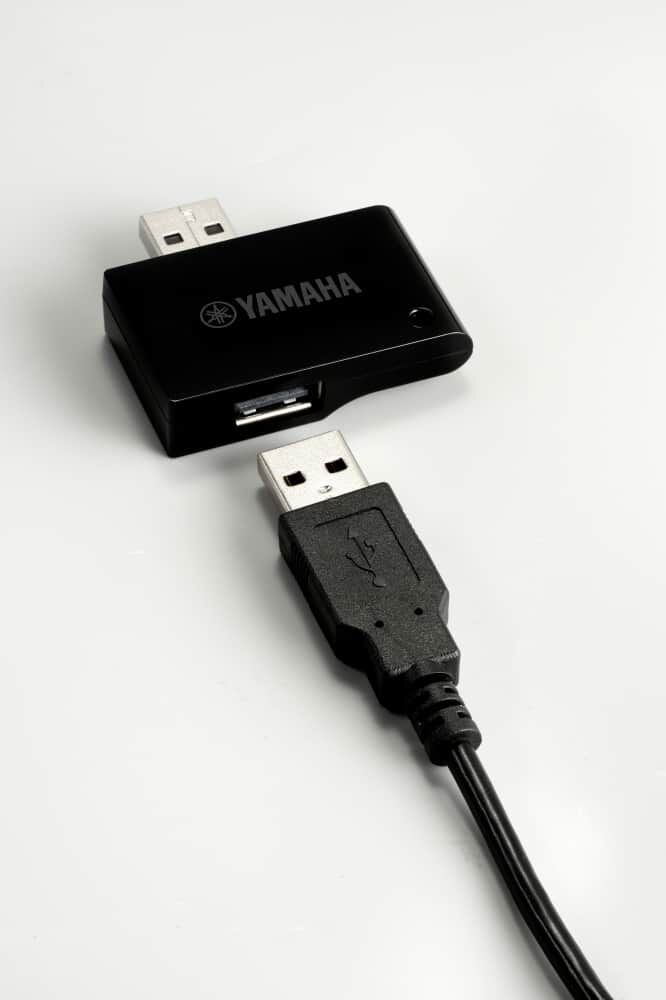 YAMAHA UD-BT01 BLACK BEZPRZEWODOWY ADAPTER MIDI